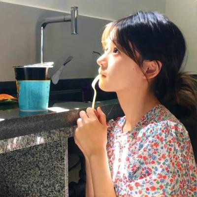 诡波琼月